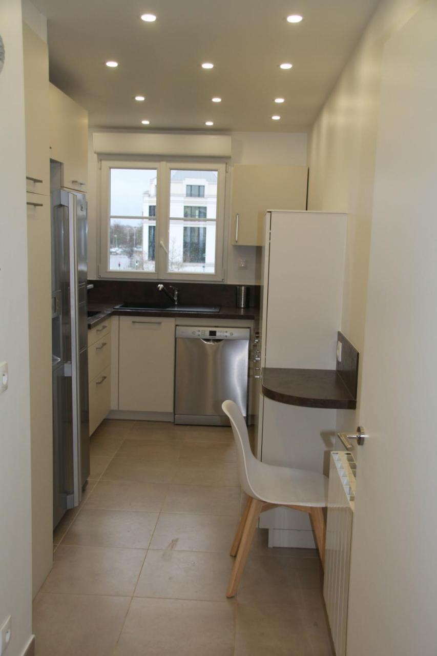 Disney Apart,3 Mn From Disney, 4Bedrooms, Double Free, Secured Parking,105 M2 Шессі Екстер'єр фото