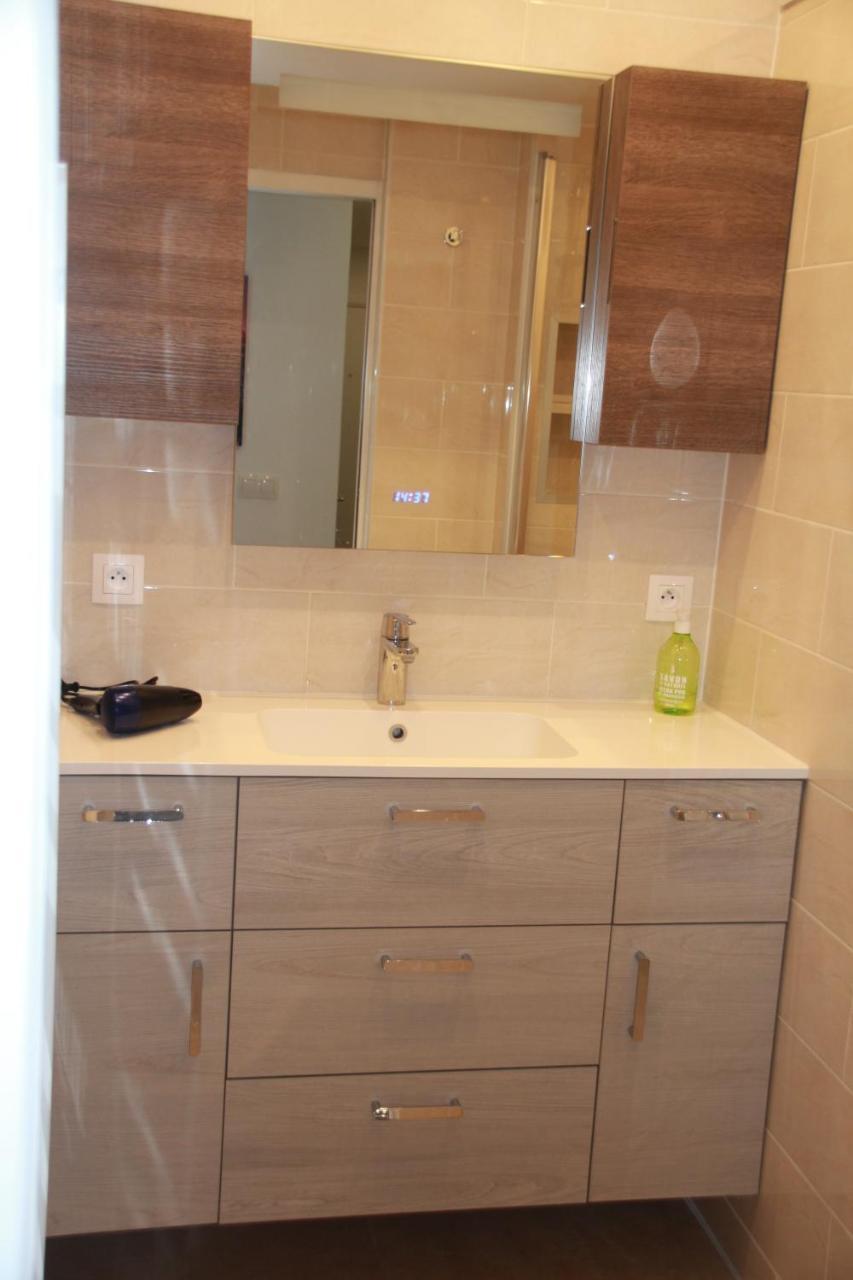 Disney Apart,3 Mn From Disney, 4Bedrooms, Double Free, Secured Parking,105 M2 Шессі Екстер'єр фото