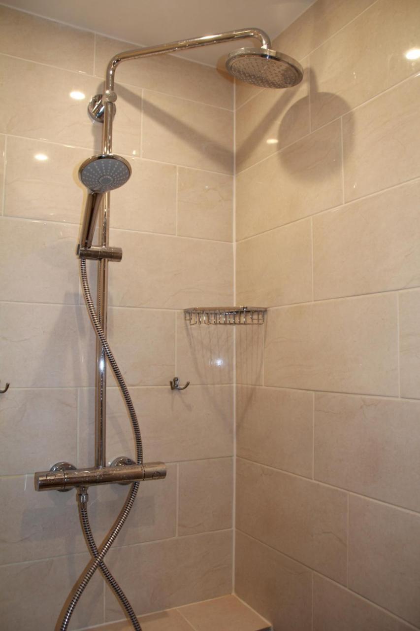 Disney Apart,3 Mn From Disney, 4Bedrooms, Double Free, Secured Parking,105 M2 Шессі Екстер'єр фото
